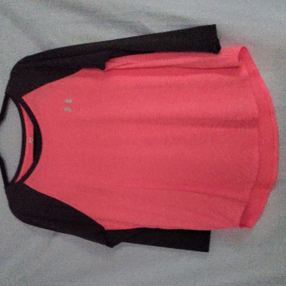 Under Armour long sleeve shirt
